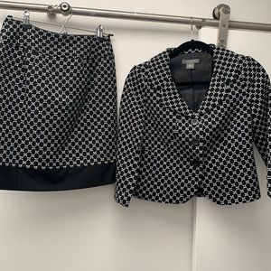Ann Taylor petite suit set - Size 00P